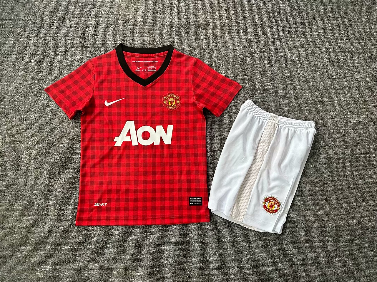 Kids-Manchester Utd 12/13 Home Soccer Jersey